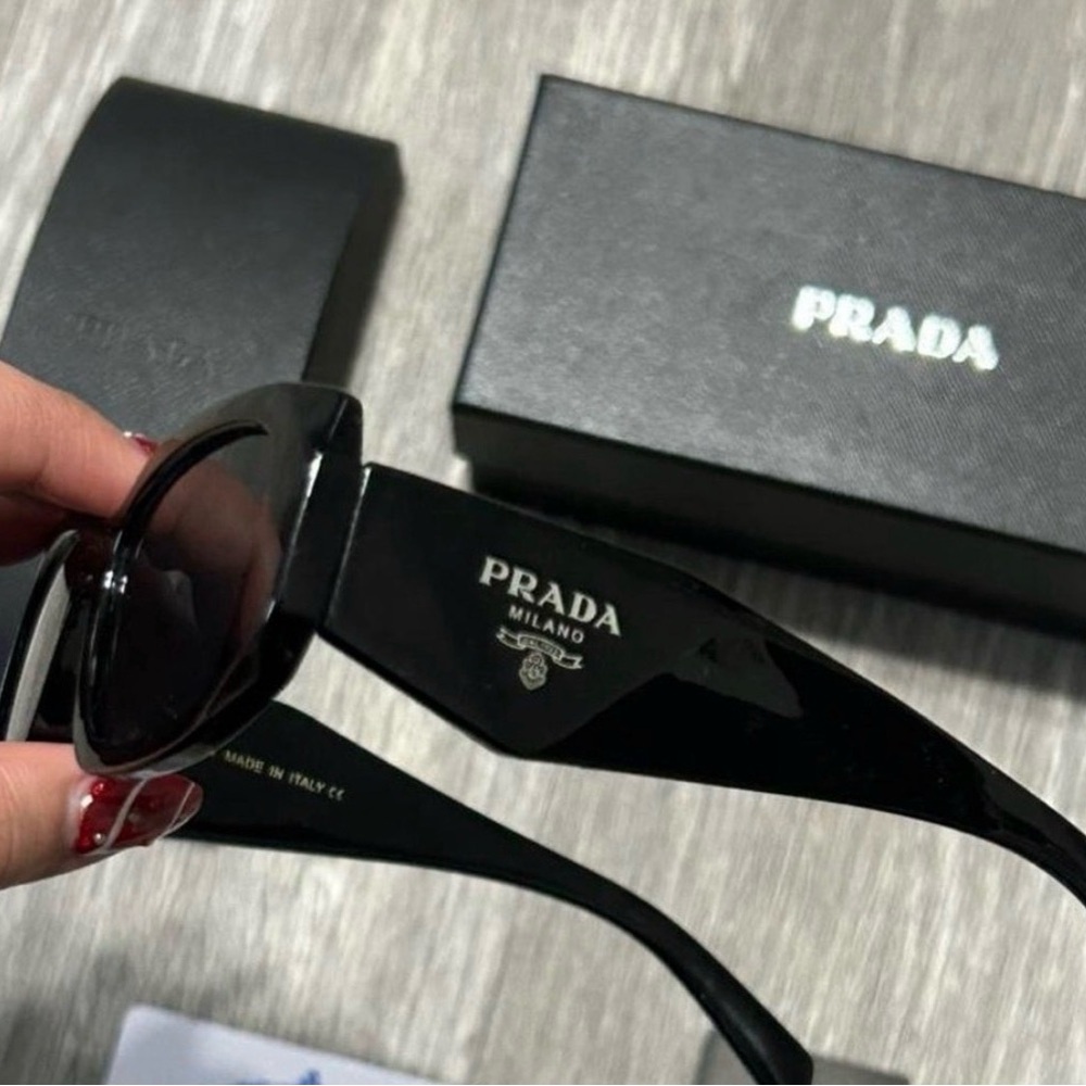 Prada Elegant Black Rectangular Sunglasses - image 2